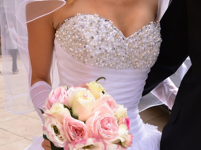 Le mariage de Renaud et Justine à Saint-Maximin-la-Sainte-Baume, Var 20
