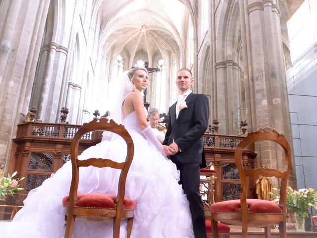 Le mariage de Renaud et Justine à Saint-Maximin-la-Sainte-Baume, Var 36
