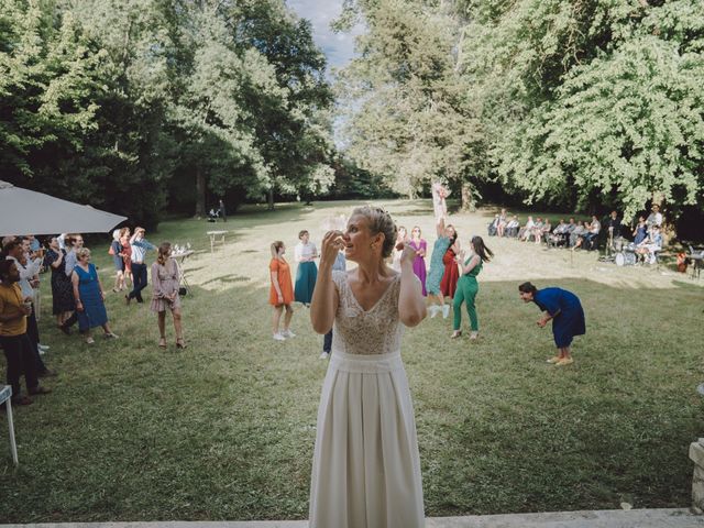 Le mariage de Jean Baptiste  et Maja  à Latresne, Gironde 17