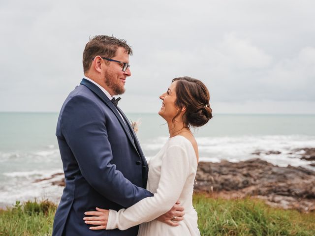 Le mariage de Aurélien et Justine à Les Clouzeaux, Vendée 10