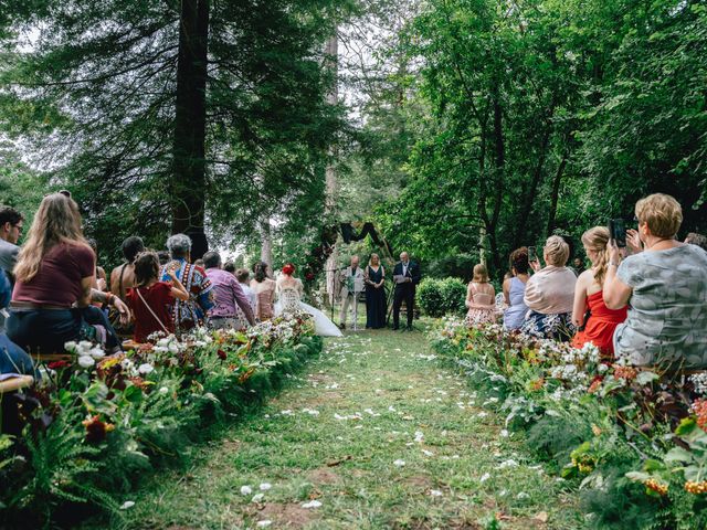 Le mariage de John et Angélique à Ouézy, Calvados 14