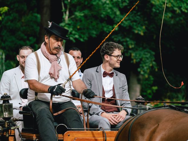 Le mariage de John et Angélique à Ouézy, Calvados 19