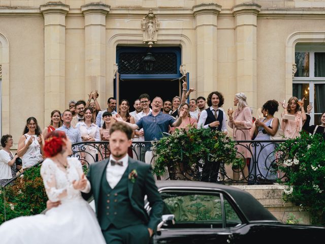 Le mariage de John et Angélique à Ouézy, Calvados 35