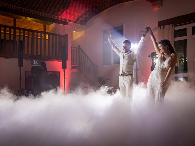 Le mariage de Mika et Adriana à Orly, Val-de-Marne 32