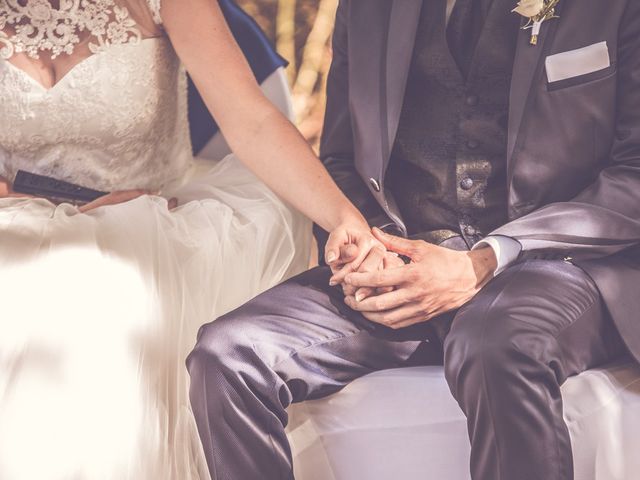 Le mariage de Stéphane et Isabelle à Montbrison, Drôme 9