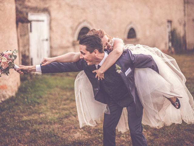 Le mariage de Stéphane et Isabelle à Montbrison, Drôme 16