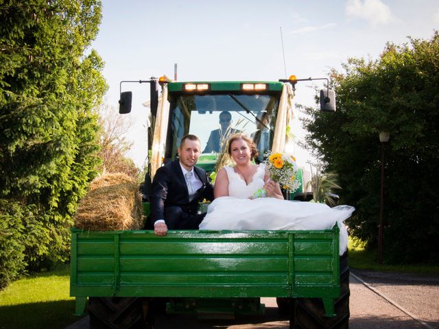 Le mariage de Clément et Clémence à Sanry-lès-Vigy, Moselle 25