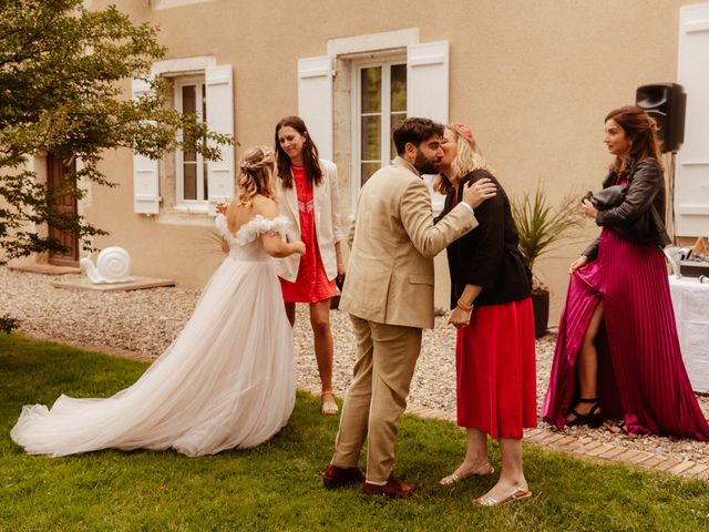 Le mariage de Laurent et Camille à Saint-Jean-Poutge, Gers 85