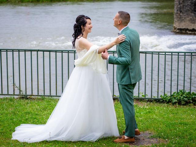 Le mariage de Arnaud et Stéphanie à Champagné, Sarthe 18