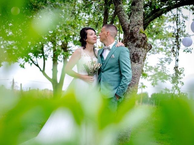 Le mariage de Arnaud et Stéphanie à Champagné, Sarthe 46