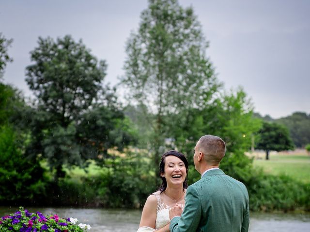 Le mariage de Arnaud et Stéphanie à Champagné, Sarthe 20