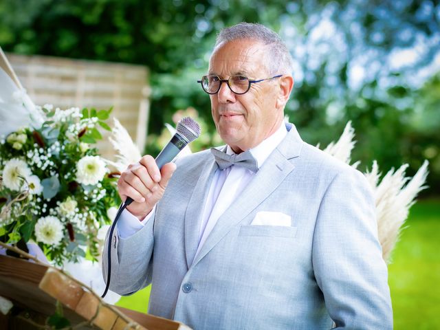 Le mariage de Arnaud et Stéphanie à Champagné, Sarthe 32