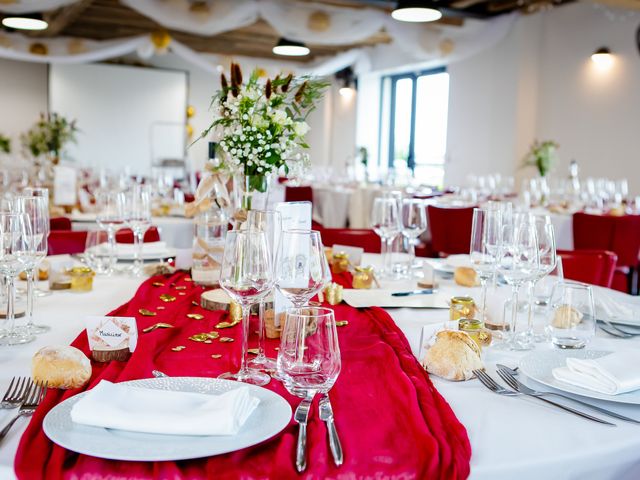 Le mariage de Arnaud et Stéphanie à Champagné, Sarthe 38