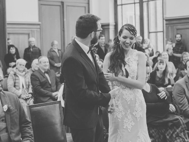 Le mariage de Romain et Marine à Charleville-Mézières, Ardennes 13
