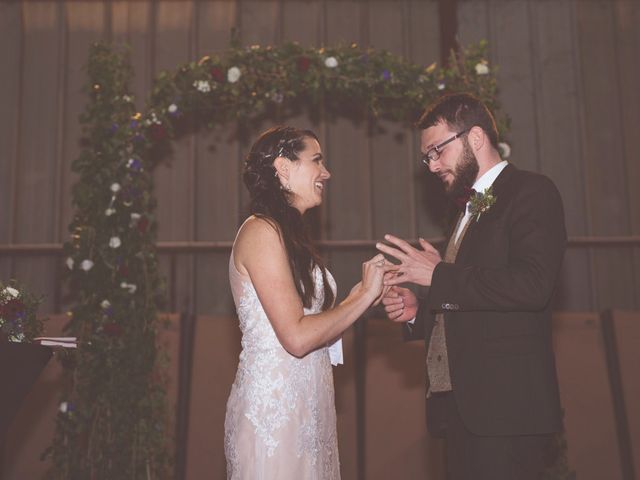 Le mariage de Romain et Marine à Charleville-Mézières, Ardennes 19