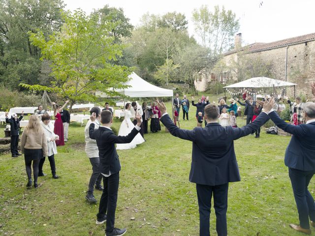 Le mariage de Thimothée et Tania à Saint-Cyr-des-Gâts, Vendée 20