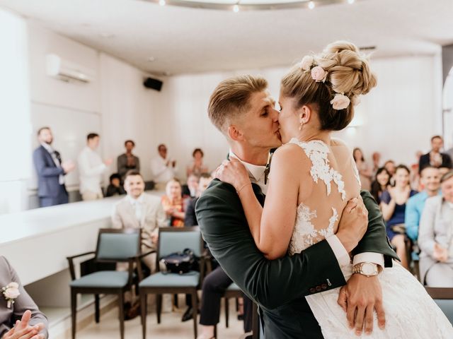 Le mariage de Arnaud et Justine à Saint-Cyr-sur-Mer, Var 14