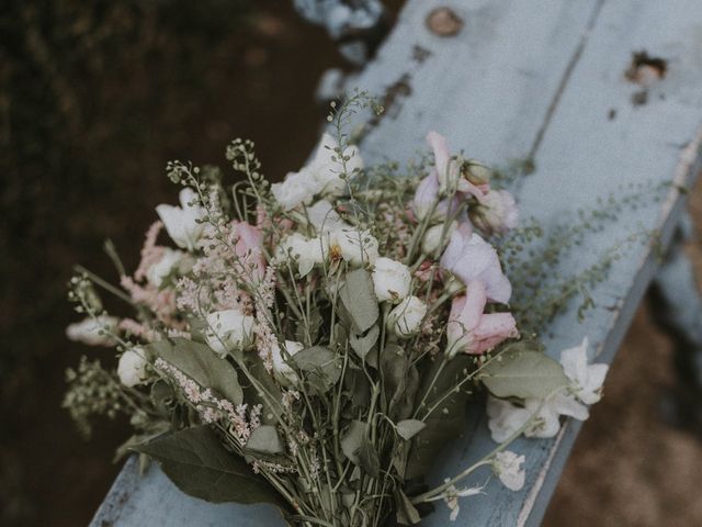 Le mariage de Ellaïs et Pierre à Orléans, Loiret 13