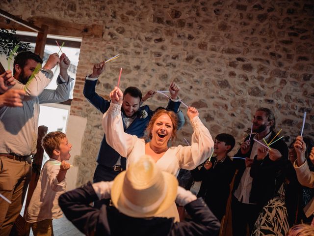 Le mariage de Sylvain et Amélie à Denicé, Rhône 39