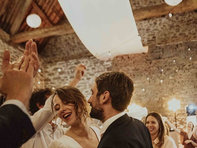 Le mariage de Paul et Louise à Locoal-Mendon, Morbihan 17