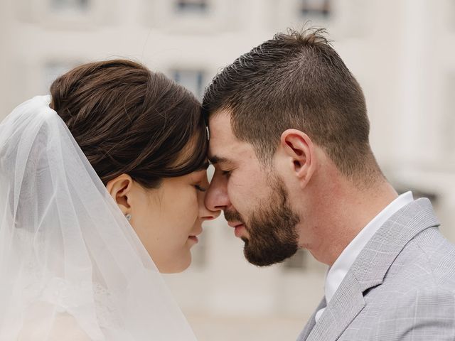 Le mariage de Dimitrie et Bella à Paris, Paris 17