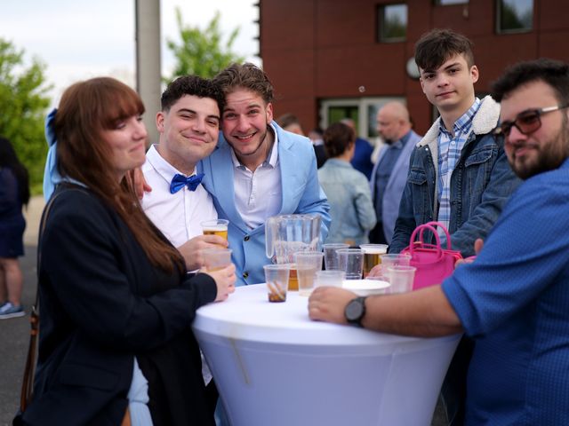 Le mariage de Océane et Giovanni à Biziat, Ain 9