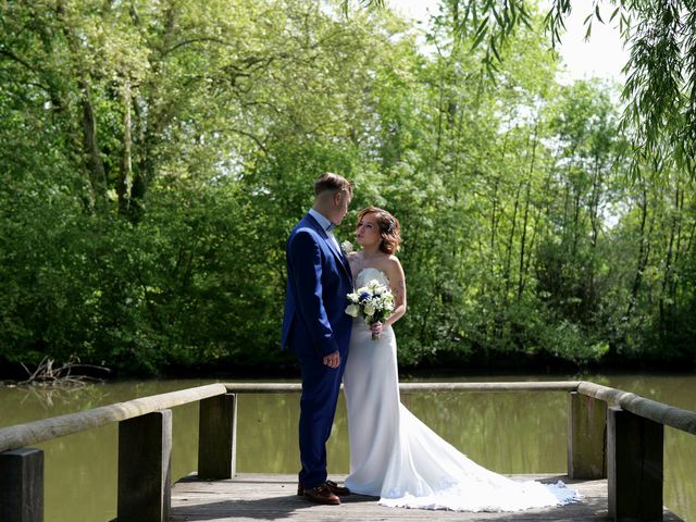 Le mariage de Océane et Giovanni à Biziat, Ain 11