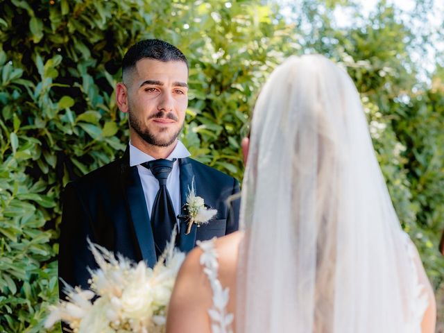 Le mariage de Nicolas et Harmony à Eyguières, Bouches-du-Rhône 17