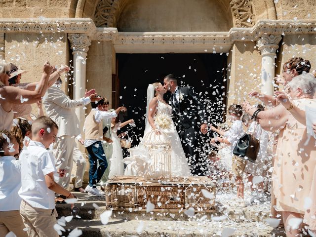 Le mariage de Nicolas et Harmony à Eyguières, Bouches-du-Rhône 20