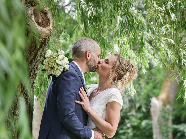 Le mariage de Johan et Aurélia à Saint-James, Manche 20