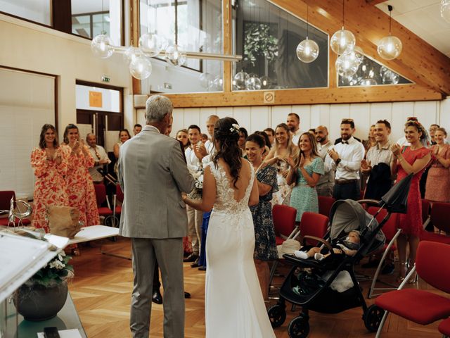 Le mariage de Anthony et Caroline à Annecy, Haute-Savoie 43