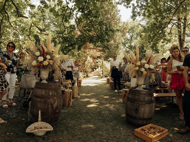 Le mariage de Anthony et Caroline à Annecy, Haute-Savoie 57