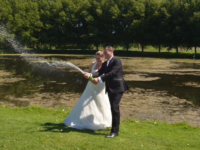 Le mariage de Adeline et Bernard à Féchain, Nord 13