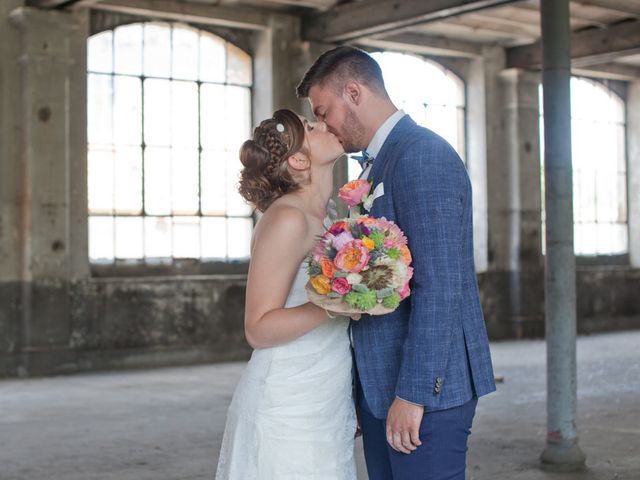 Le mariage de Romain et Clémence à Charleville-Mézières, Ardennes 92