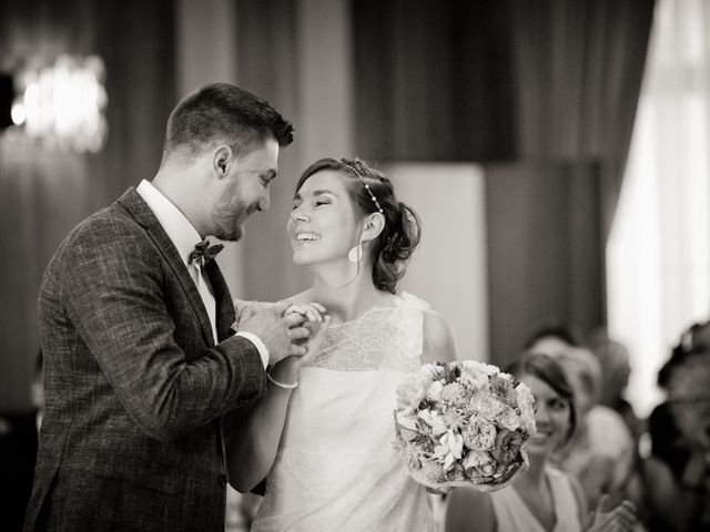 Le mariage de Romain et Clémence à Charleville-Mézières, Ardennes 143