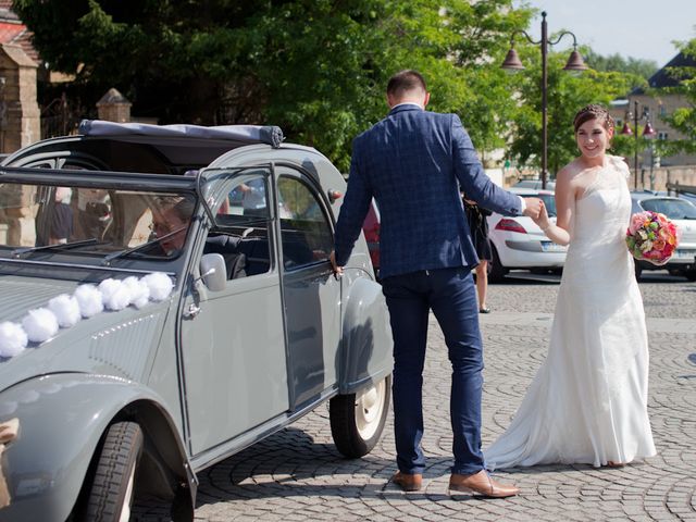 Le mariage de Romain et Clémence à Charleville-Mézières, Ardennes 29