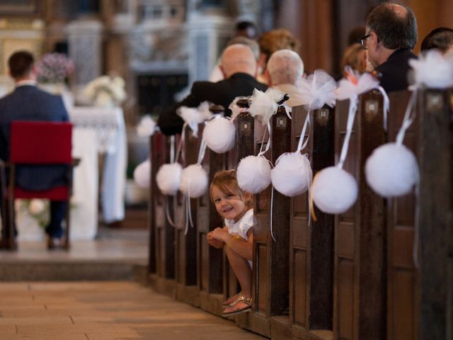 Le mariage de Romain et Clémence à Charleville-Mézières, Ardennes 3