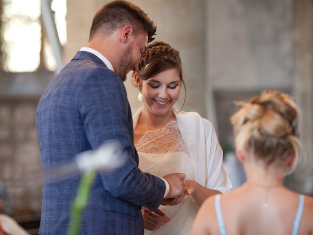 Le mariage de Romain et Clémence à Charleville-Mézières, Ardennes 7