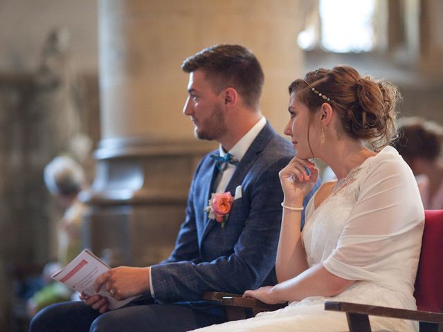 Le mariage de Romain et Clémence à Charleville-Mézières, Ardennes 15