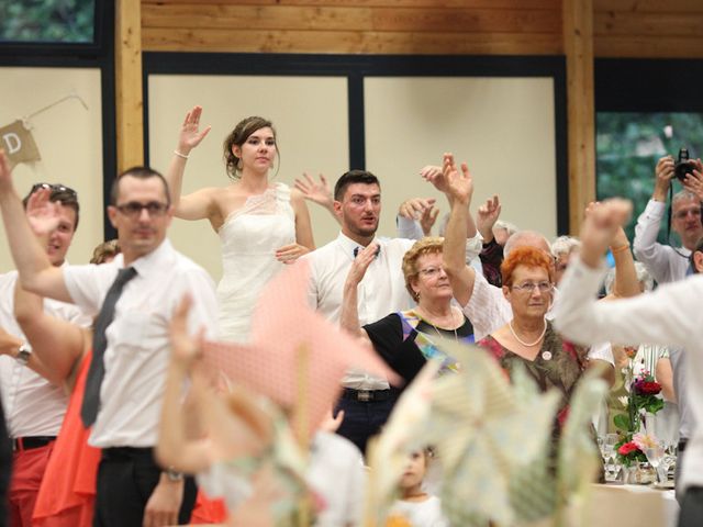 Le mariage de Romain et Clémence à Charleville-Mézières, Ardennes 74