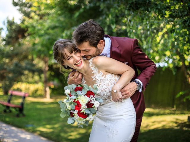 Le mariage de Martin et Alexandra à Vonnas, Ain 6