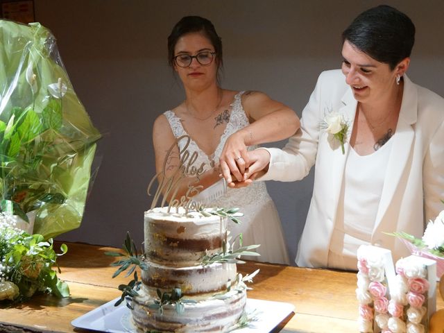 Le mariage de Marion et Chloé à Sacy-le-Grand, Oise 5