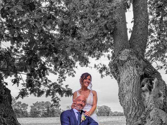 Le mariage de Anthony  et Céline  à La Croix-du-Perche, Eure-et-Loir 17