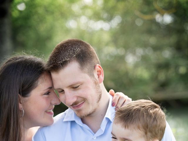 Le mariage de Alexandre et Charlène à Orges, Haute-Marne 3