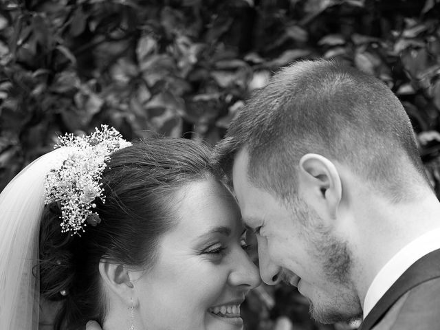 Le mariage de Alexandre et Charlène à Orges, Haute-Marne 5