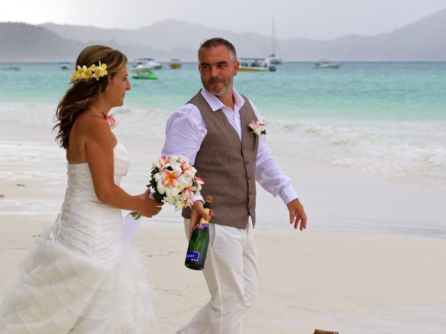 Le mariage de Florian et Christelle à Jouy-en-Josas, Yvelines 16