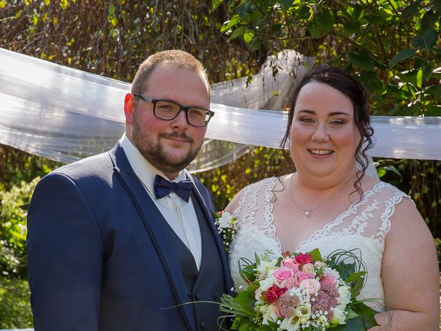 Le mariage de Teddy et Hélène à Marchiennes, Nord 15