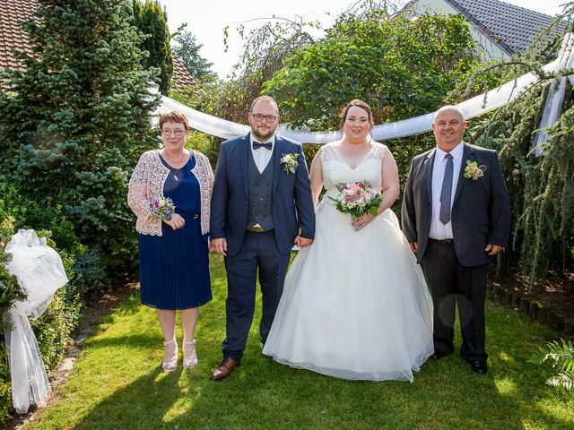 Le mariage de Teddy et Hélène à Marchiennes, Nord 16