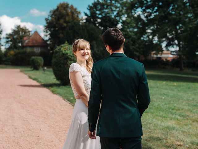 Le mariage de Théo et Emilie à Cordelle, Loire 31