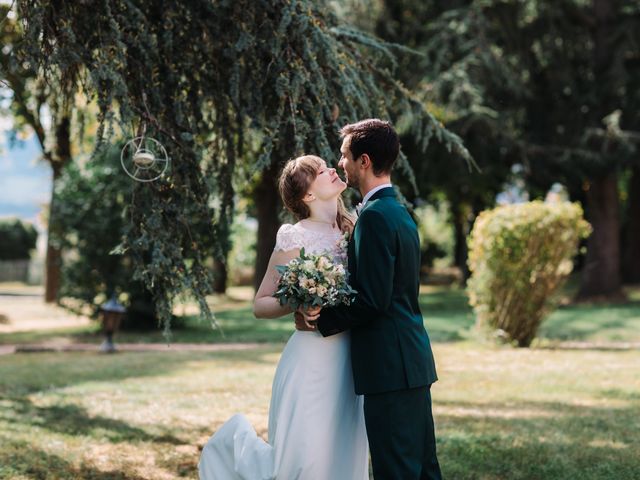 Le mariage de Théo et Emilie à Cordelle, Loire 35